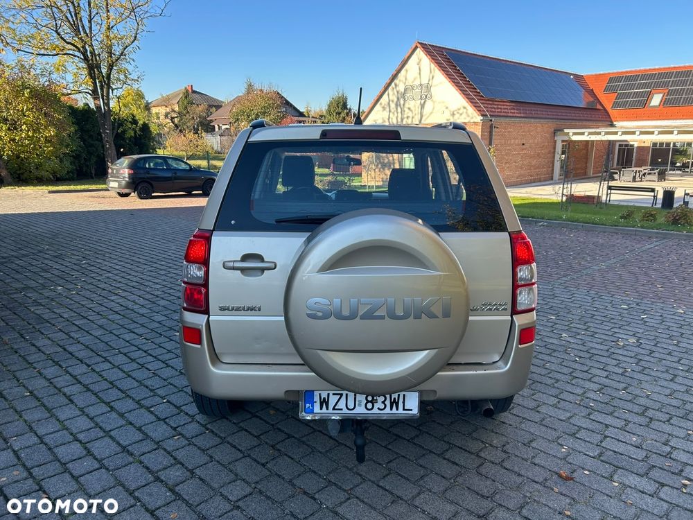 Suzuki Grand Vitara 2.0 Comfort - 6
