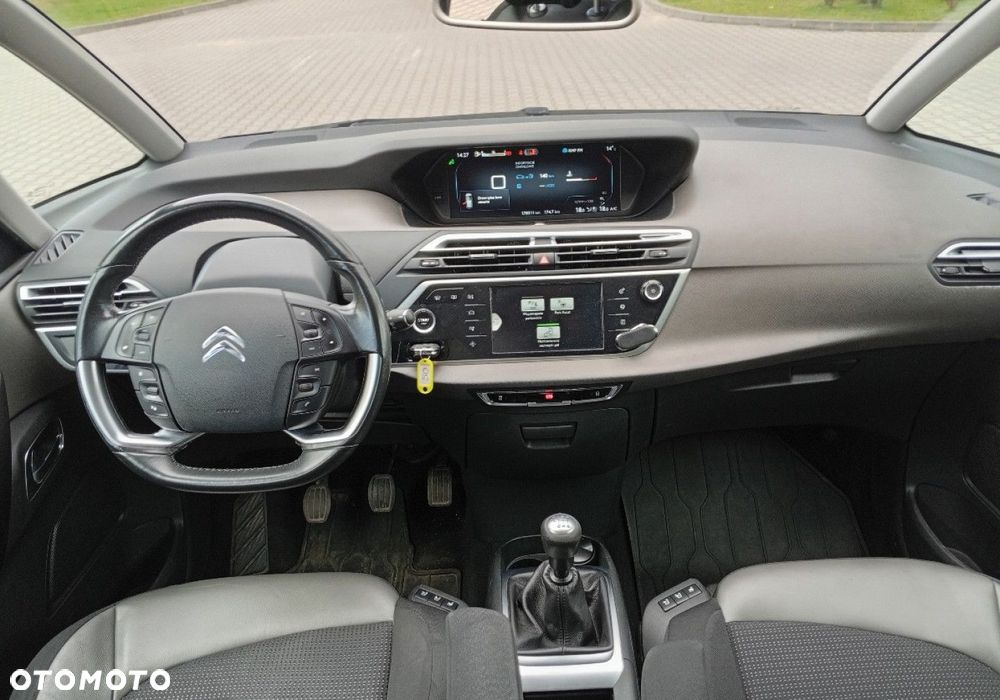 Citroën C4 Picasso - 24