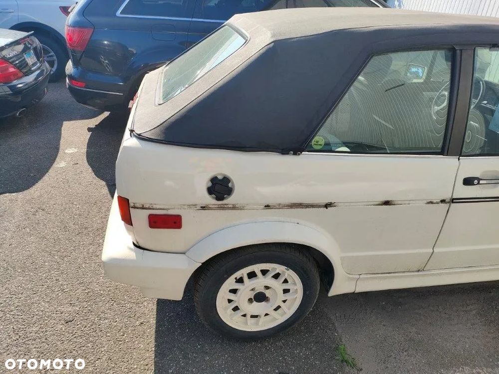 Volkswagen Golf - 11
