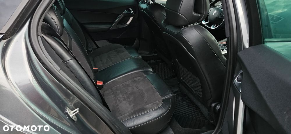 Citroën DS5 BlueHDi 150 So Chic - 6