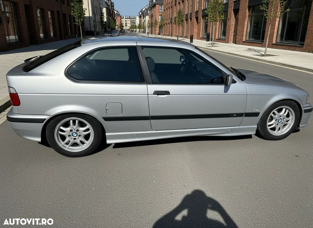 BMW Seria 3 316i - 8