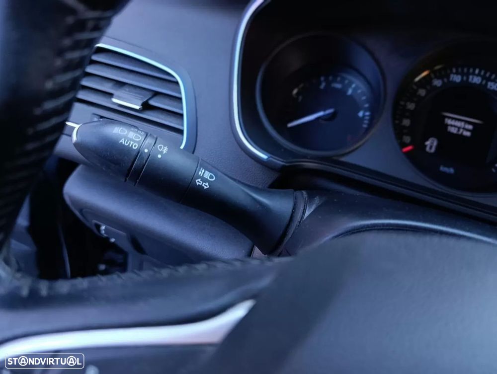 Renault Mégane Sport Tourer 1.5 Blue dCi Limited — fotografia 5