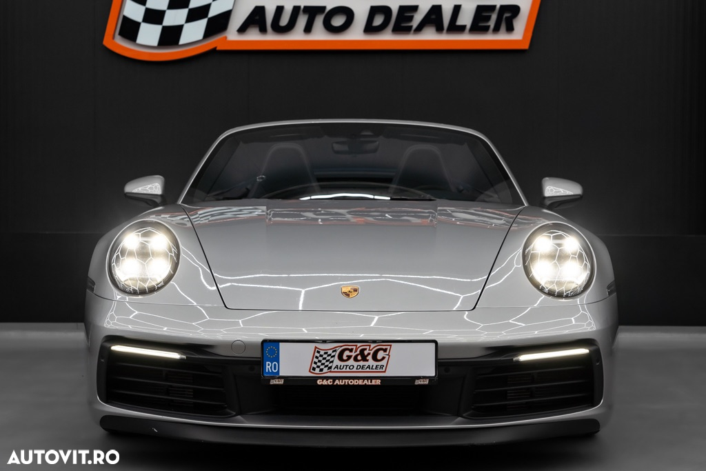 Porsche 911 Carrera Cabriolet PDK - 20