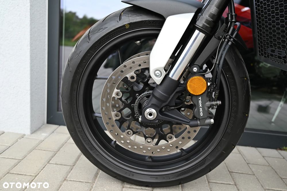 Honda CB - 16