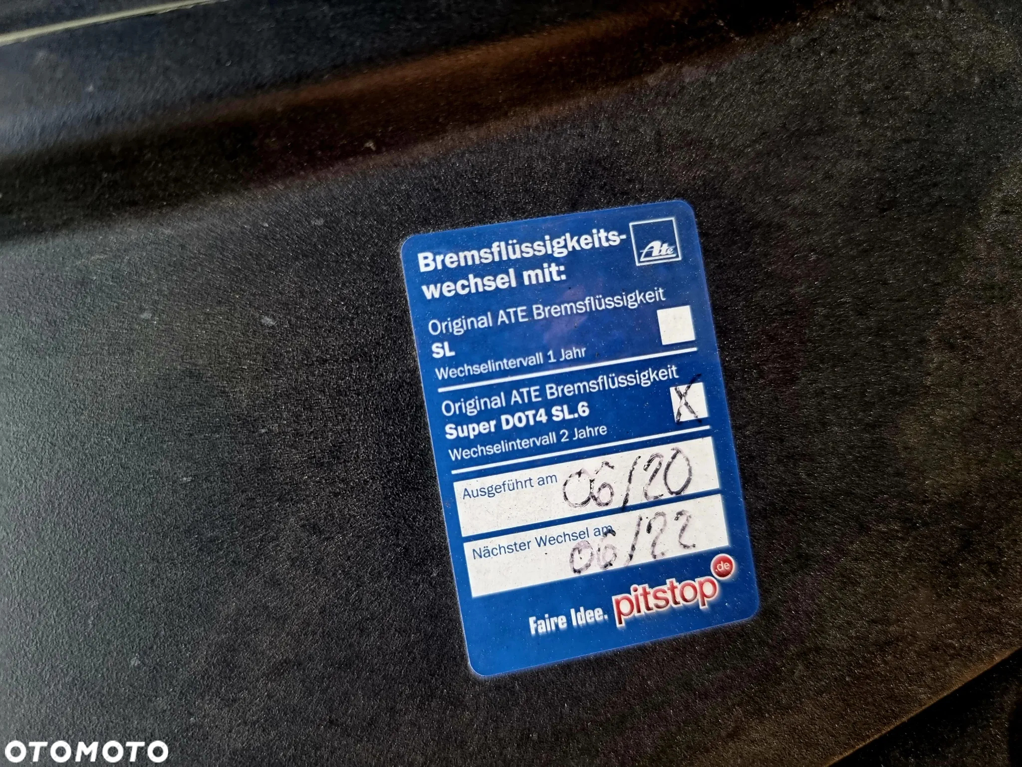 Volkswagen Passat 1.6 TDI DPF BlueMot Highline - 19