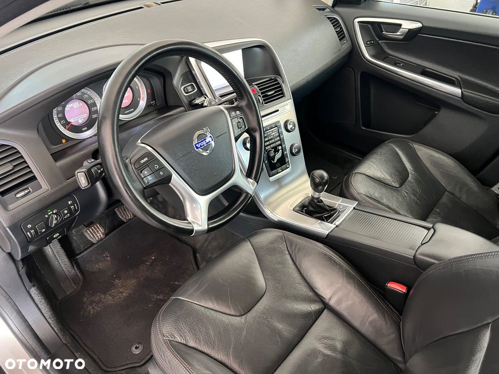 Volvo XC 60 D5 AWD RDesign - 15