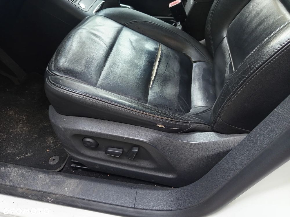Volkswagen Tiguan - 8