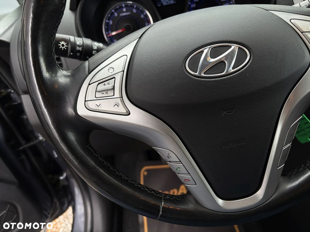 Hyundai ix20 1.4 Comfort - 23