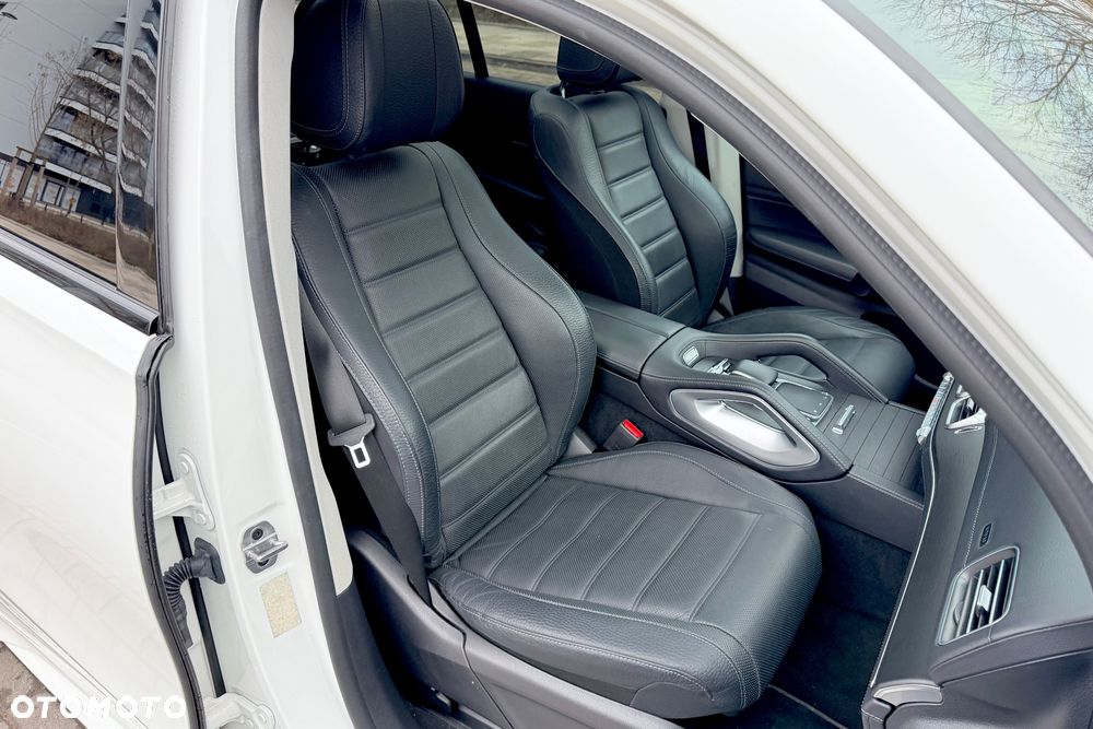 Mercedes-Benz GLS - 16