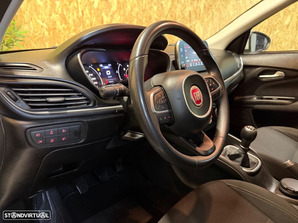 Fiat Tipo 1.3 M-Jet Lounge Tech J17 - 8
