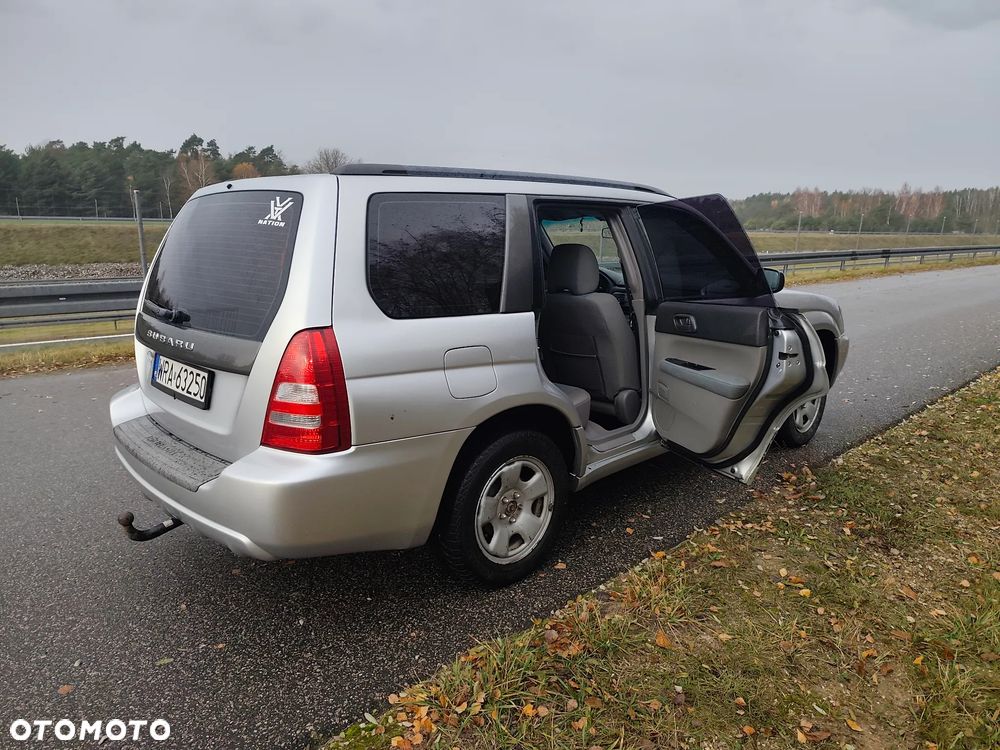 Subaru Forester 2.0 XL - 8