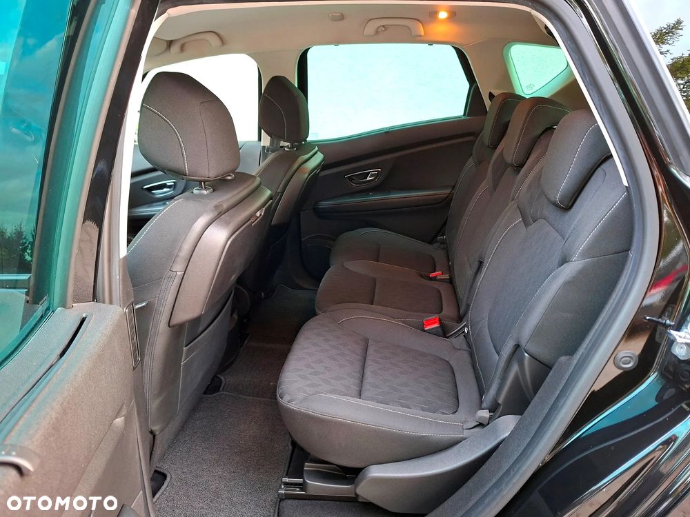 Renault Scenic ENERGY TCe 140 LIMITED - 24