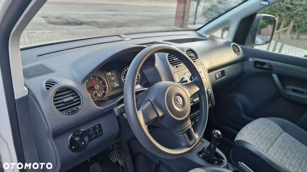 Volkswagen Caddy - 9