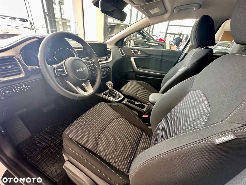 Kia XCeed 1.5 T-GDI M - 5