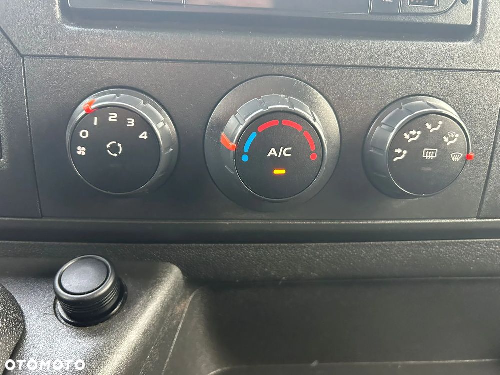Renault Master 2.3 DCI 130KM Kontener 8 palet + winda 750kg **Klima**Sprowadzony**2019R** - 11