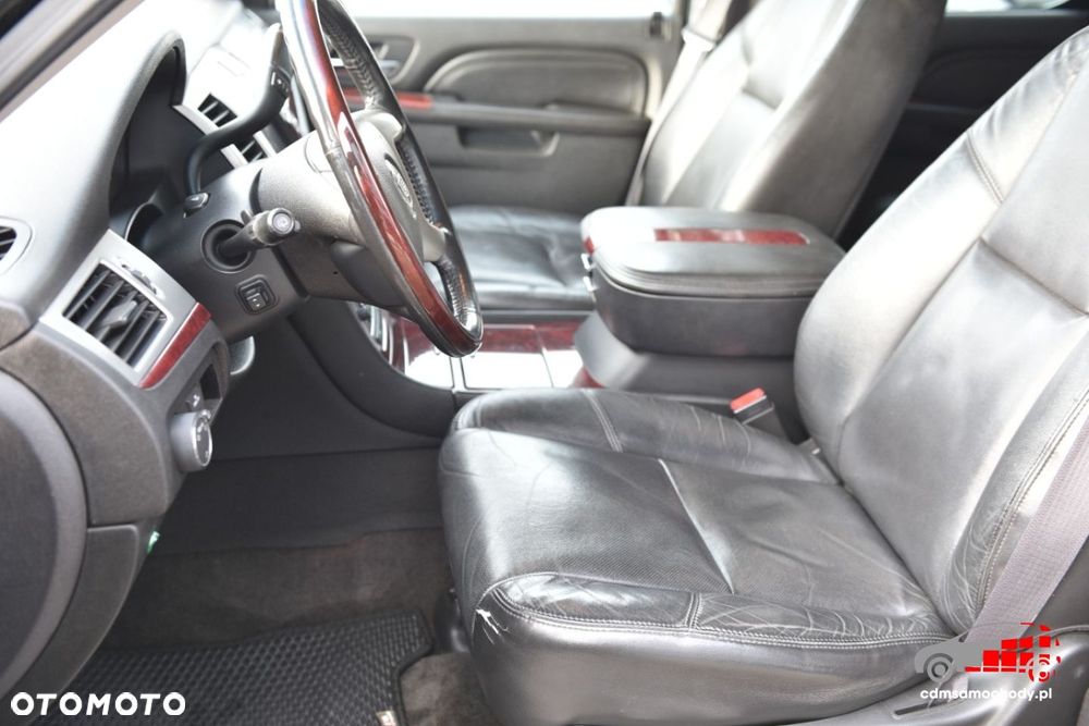 Cadillac Escalade - 18