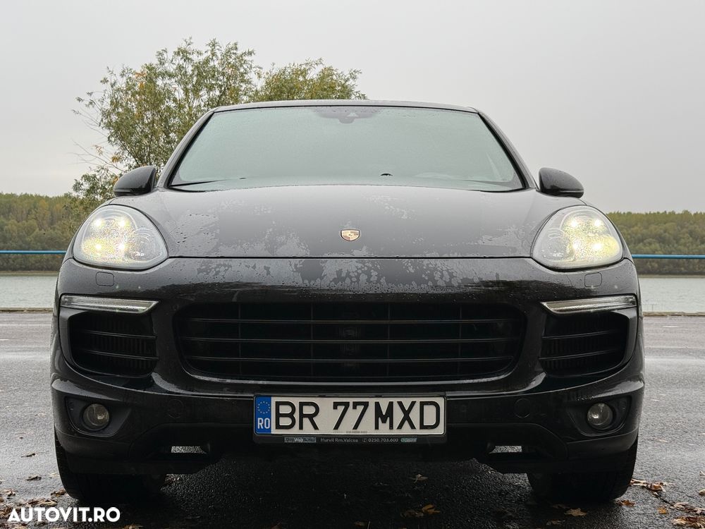 Porsche Cayenne - 3