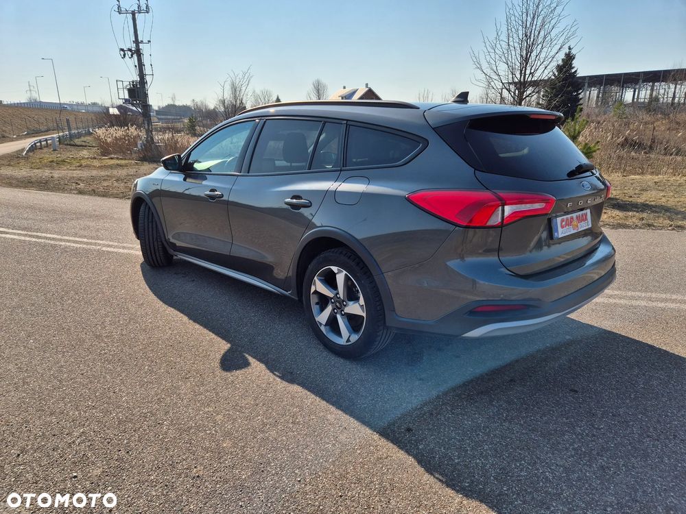 Ford Focus SW 1.0 EcoBoost Hybrid ACTIVE - 12