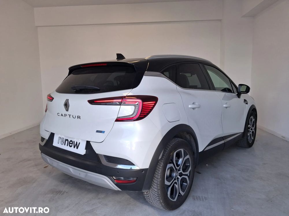 Renault Captur E-Tech Plug-In-Hybrid Intens - 2