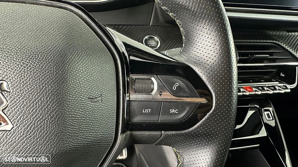 Peugeot 208 1.2 PureTech GT - 38