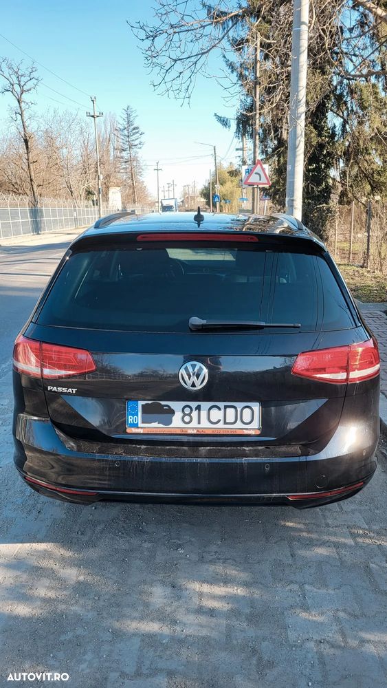 Volkswagen Passat 2.0 TDI SCR DSG Comfortline - 5