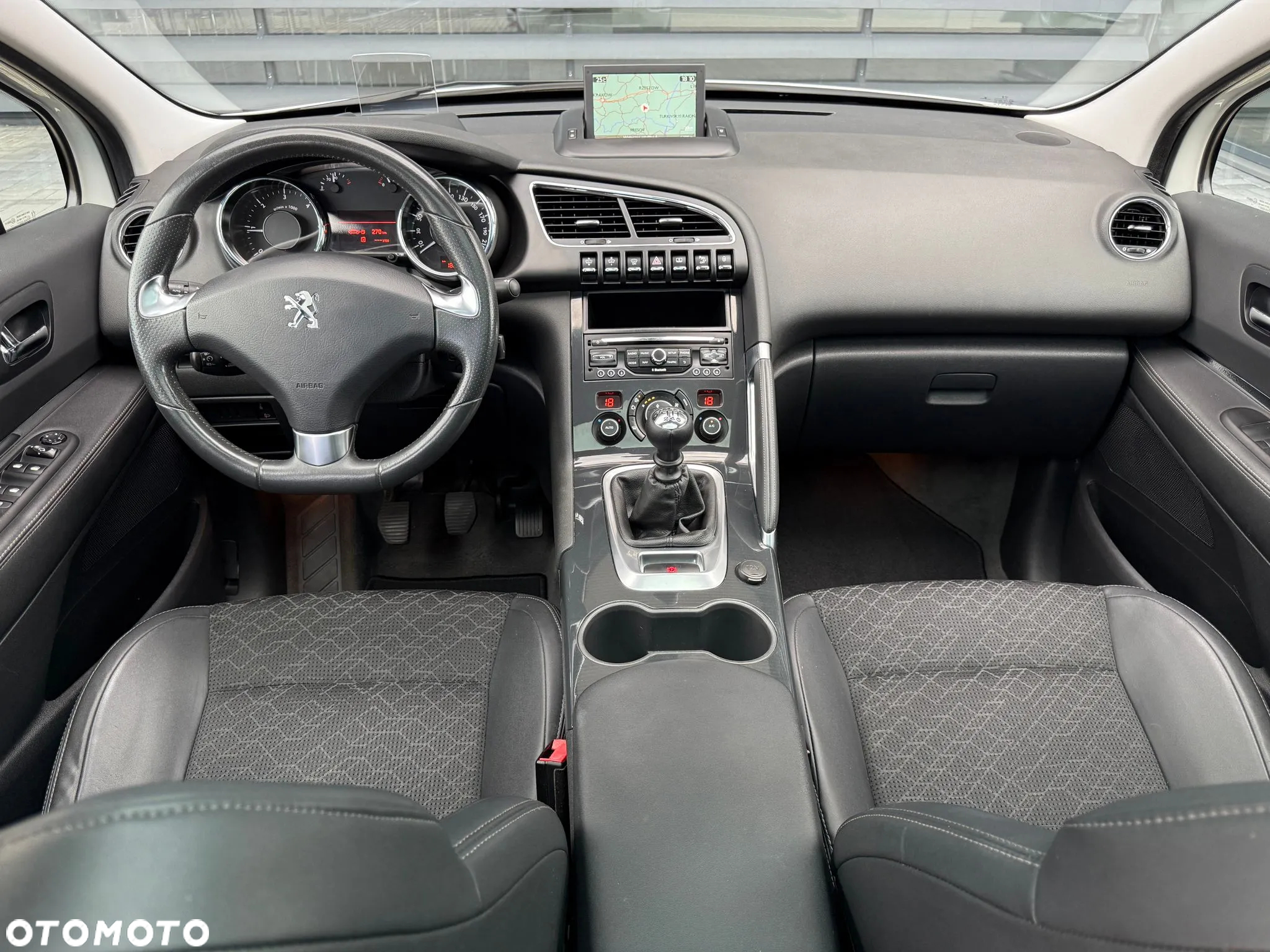 Peugeot 3008 HDi FAP 115 Roland Garros - 21