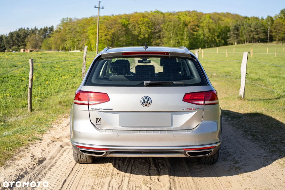 Volkswagen Passat 2.0 TDI Bi-Turbo BMT 4Mot Highline DSG - 5