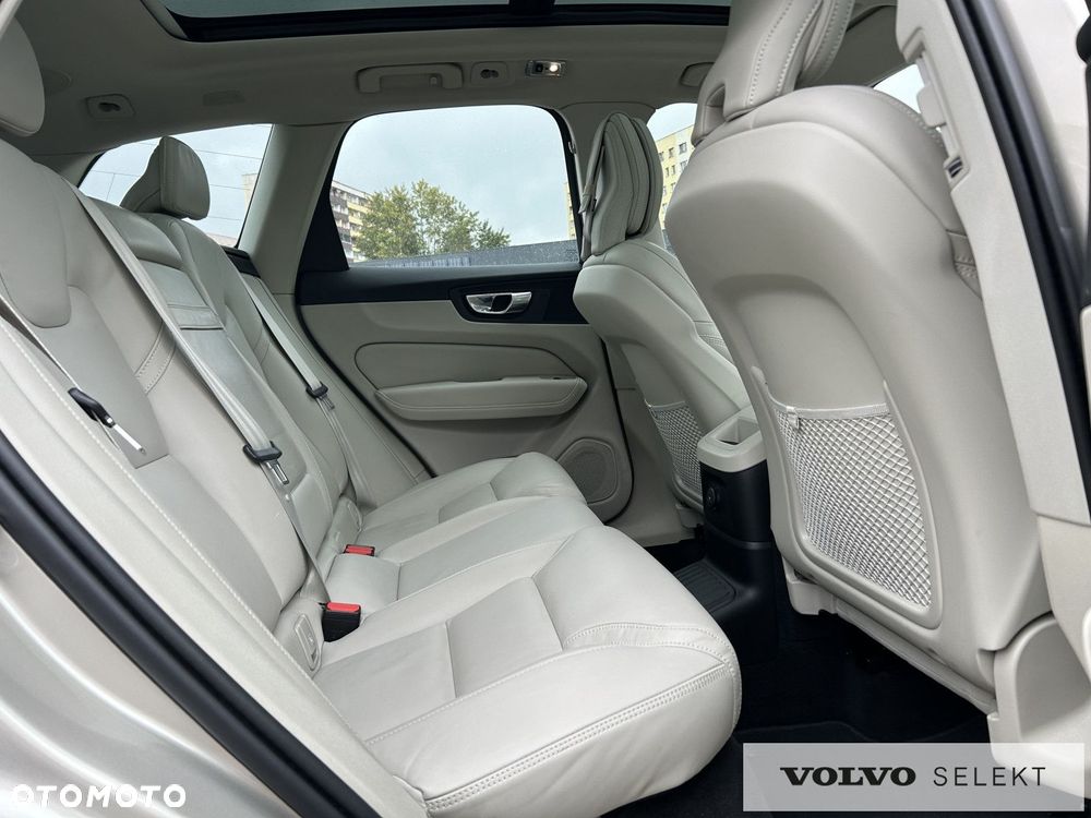 Volvo XC 60 - 28
