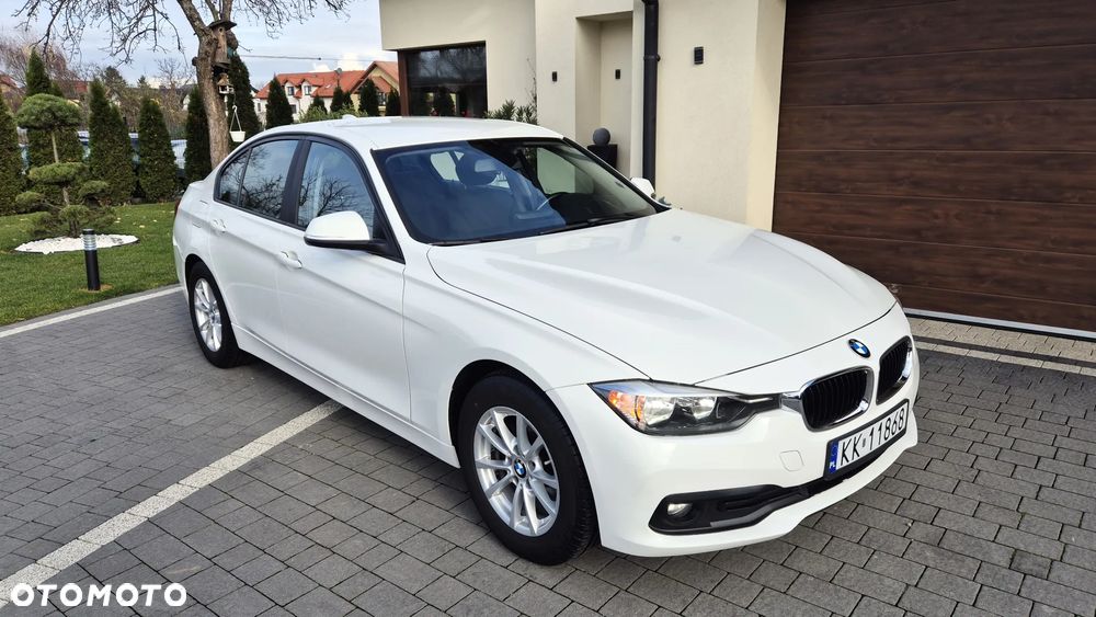 BMW Seria 3 318i Luxury Line - 6