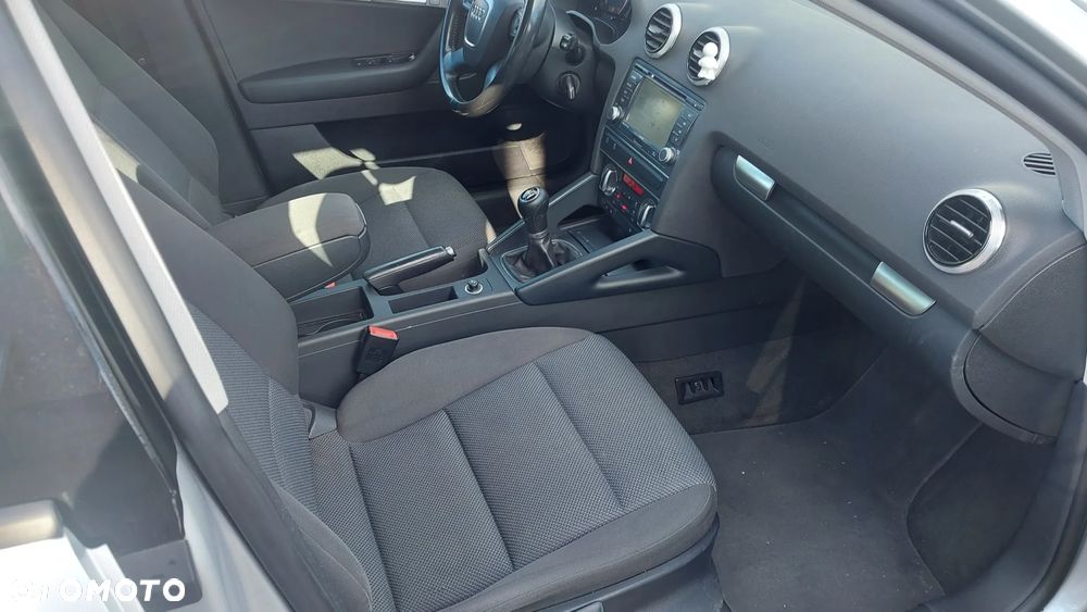 Audi A3 Sportback - 18