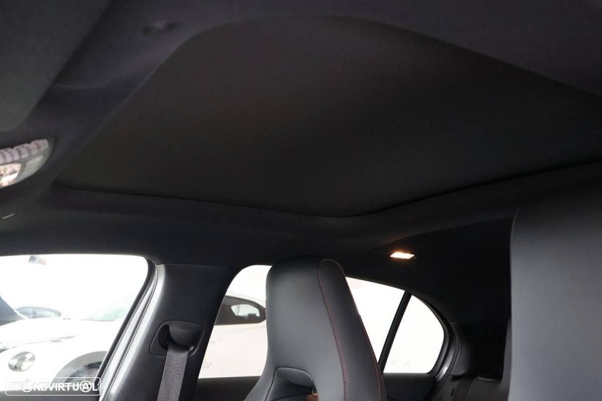 Mercedes-Benz A 200 d AMG Line Aut. - 15