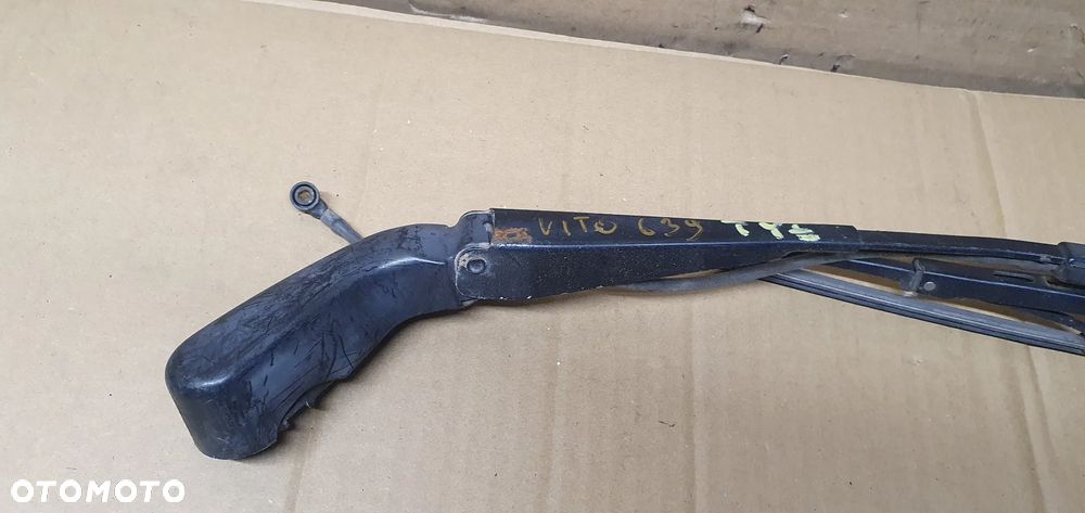 Ramie wycieraczki tył wycieraczka Mercedes Vito 639 A6398200444 - 2