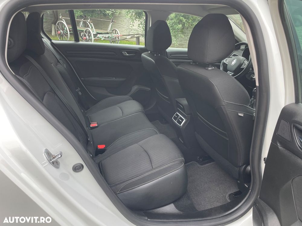 Renault Megane - 18