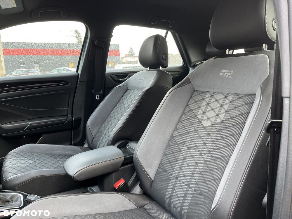 Volkswagen T-Roc - 11