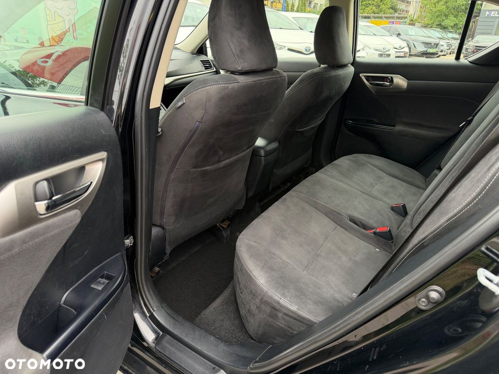 Lexus CT - 24