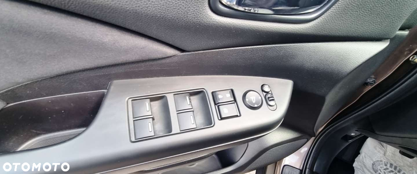 Honda CR-V - 12