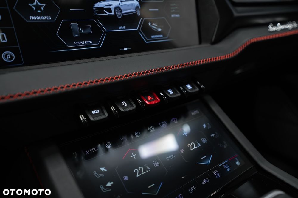 Lamborghini Urus - 13