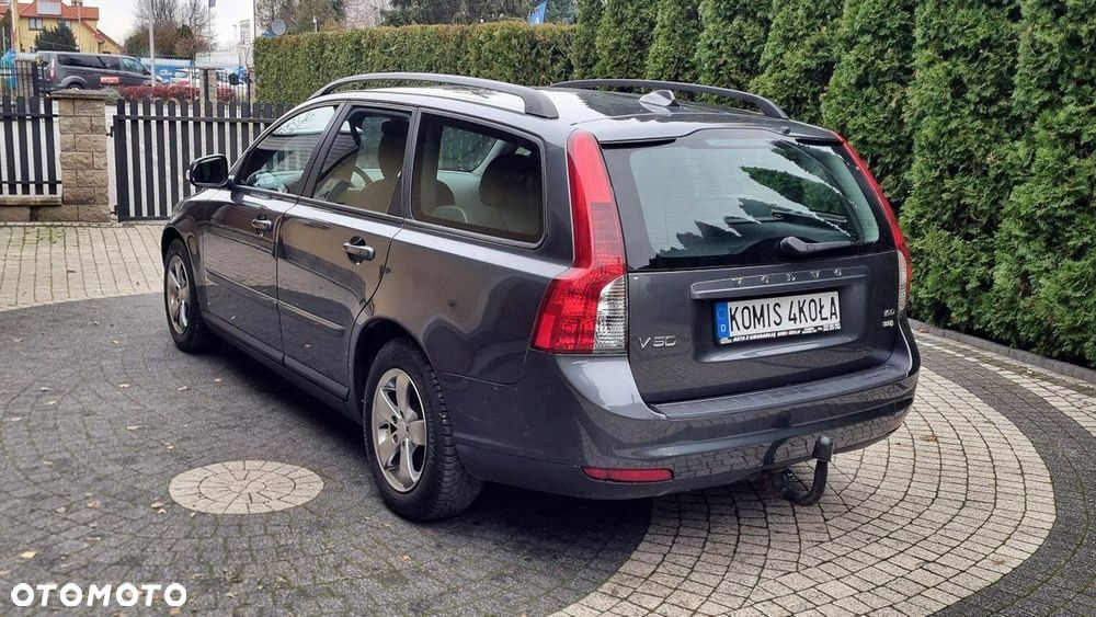 Volvo V50 - 4