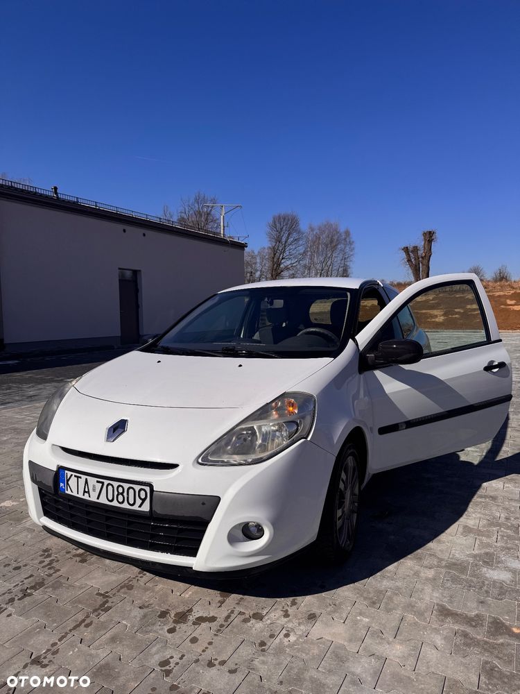 Renault Clio - 1