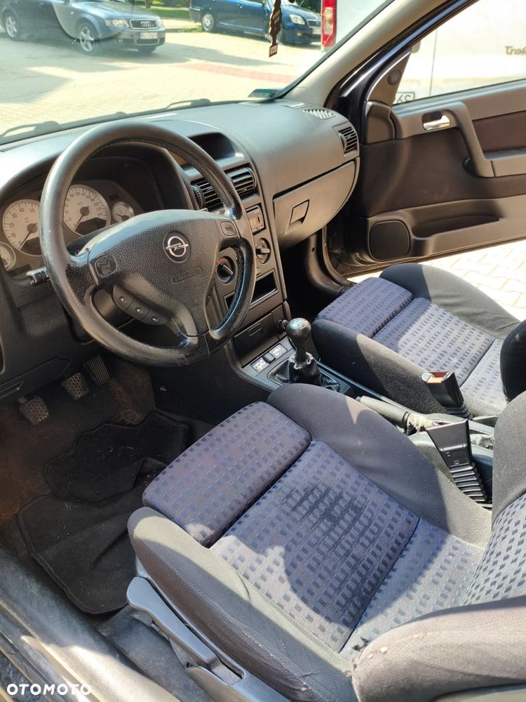 Opel Astra II 2.0 OPC - 12