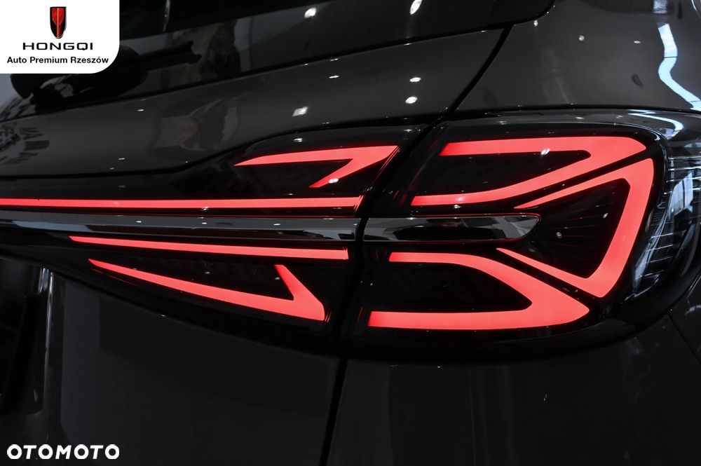 Hongqi HS5 - 25