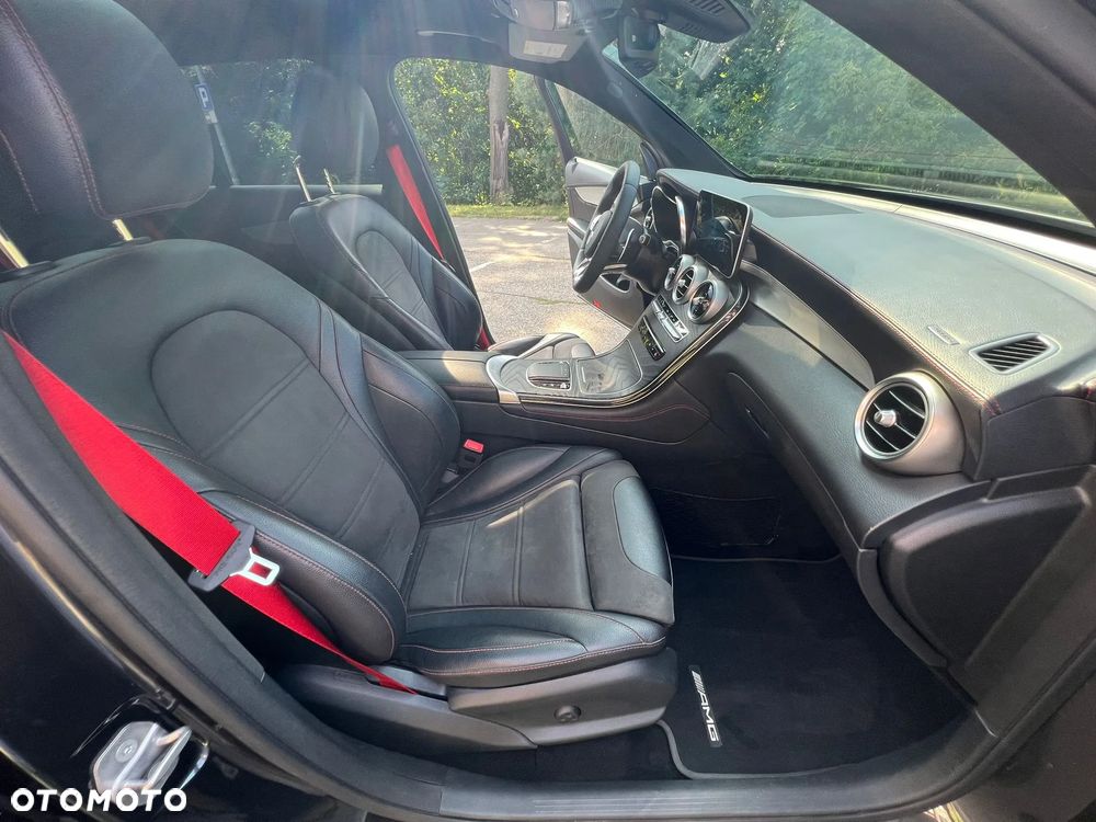 Mercedes-Benz GLC AMG 43 4Matic 9G-TRONIC - 22