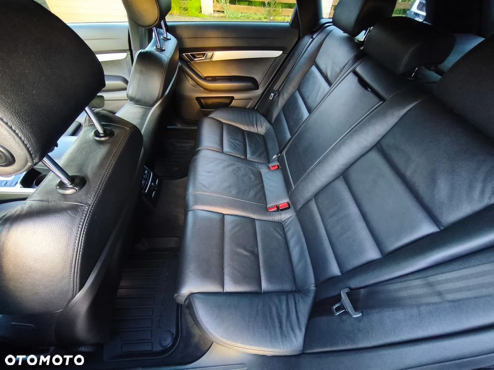 Audi A6 - 12