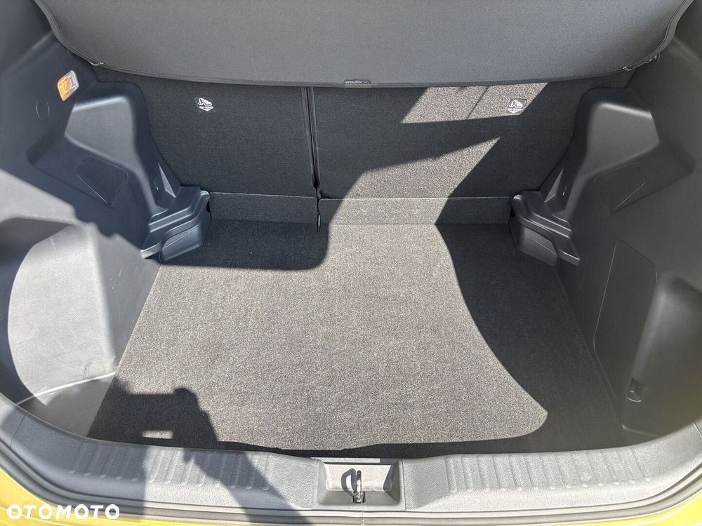 Toyota Yaris Cross Hybrid 1.5 Comfort - 16