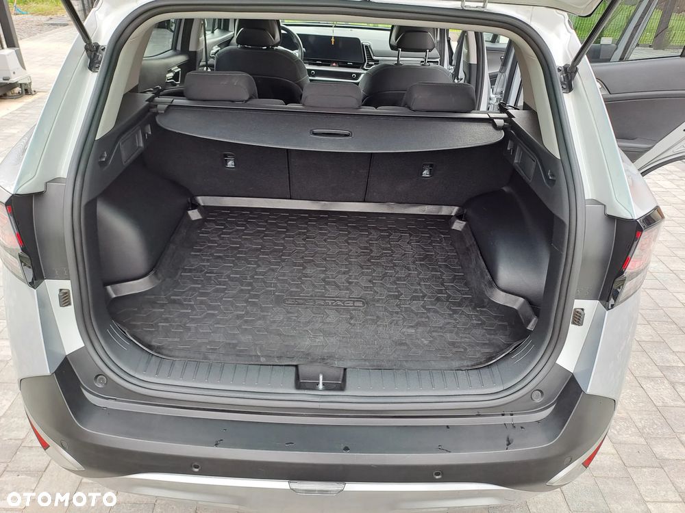 Kia Sportage 1.6 T-GDI HEV L 4WD - 11