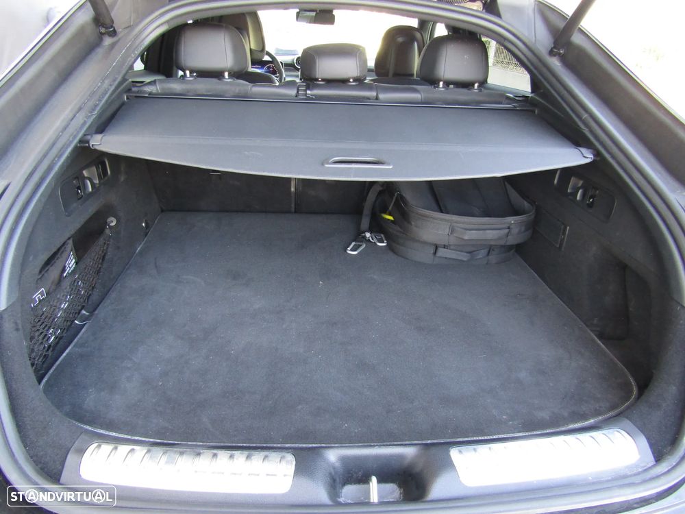 Mercedes-Benz GLC 300 e Coupé 4Matic - 25