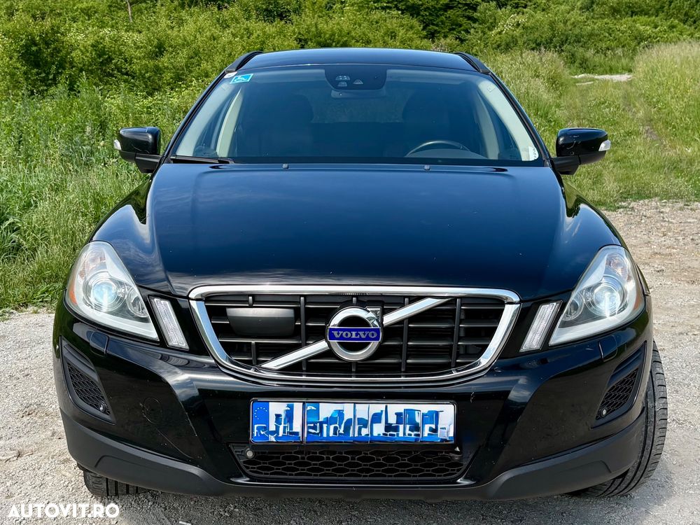 Volvo XC 60 2.4D AWD Momentum - 7