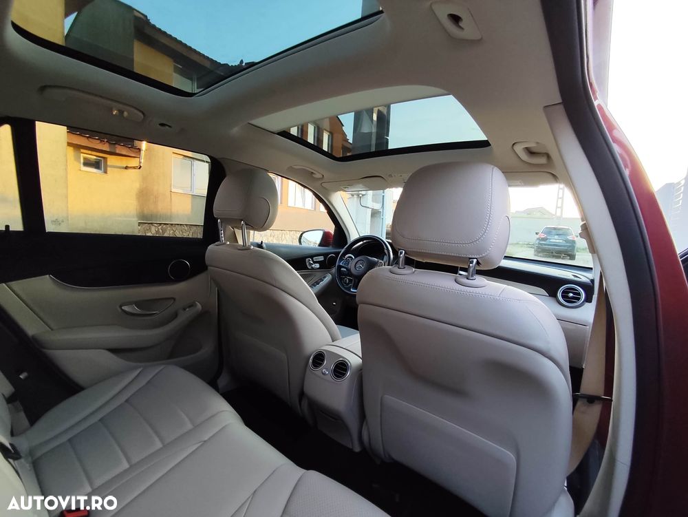 Mercedes-Benz GLC - 22