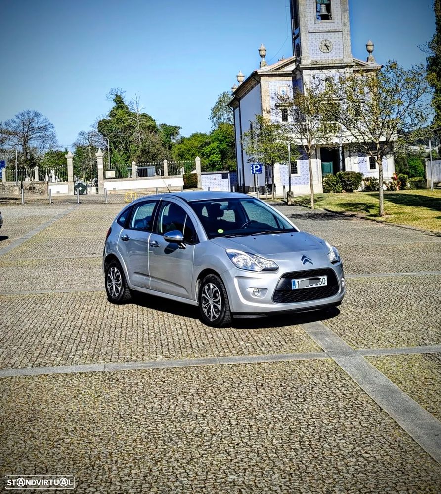Citroën C3 1.4 HDi Exclusive Sensodrive - 2