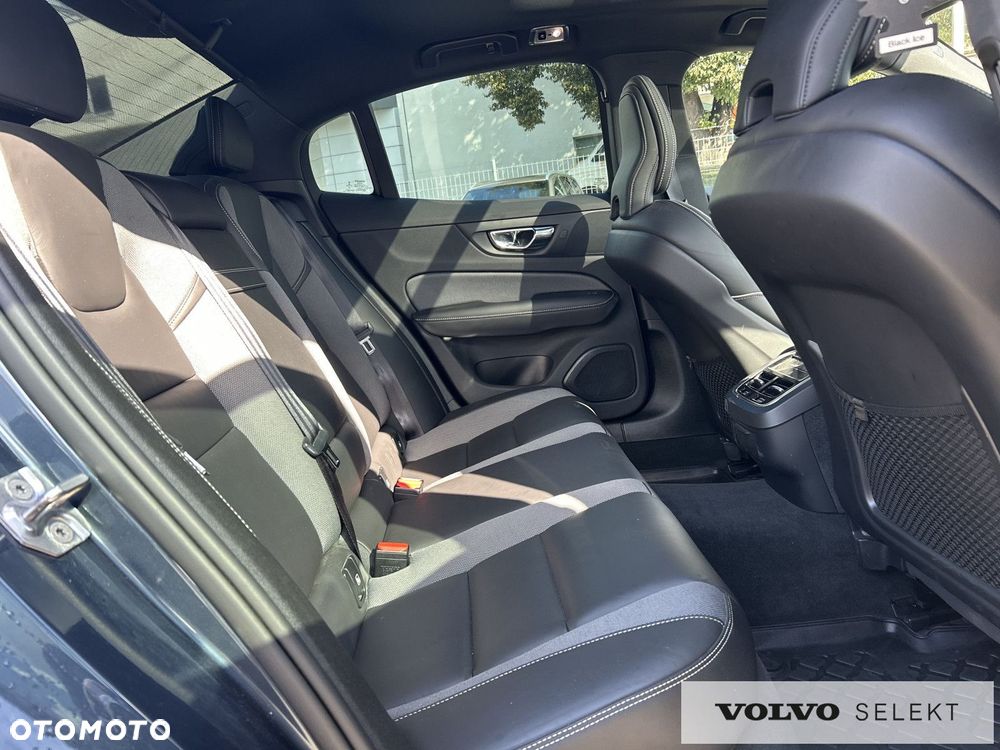Volvo S60 - 26